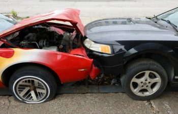 KFZ Gutachter Leer Unfall